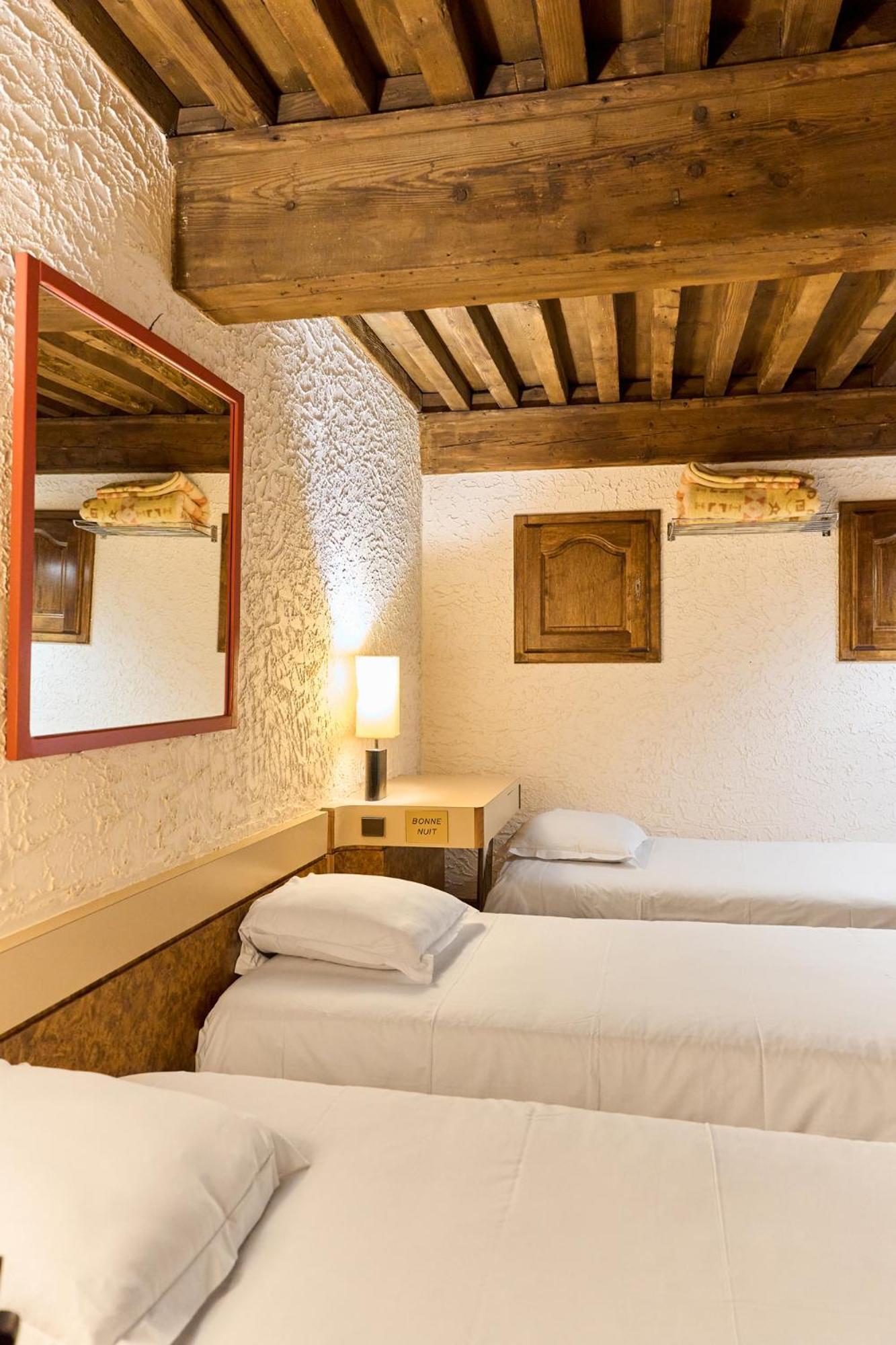 Bed and Breakfast Aux Prisons De Montagny Montagny  Esterno foto