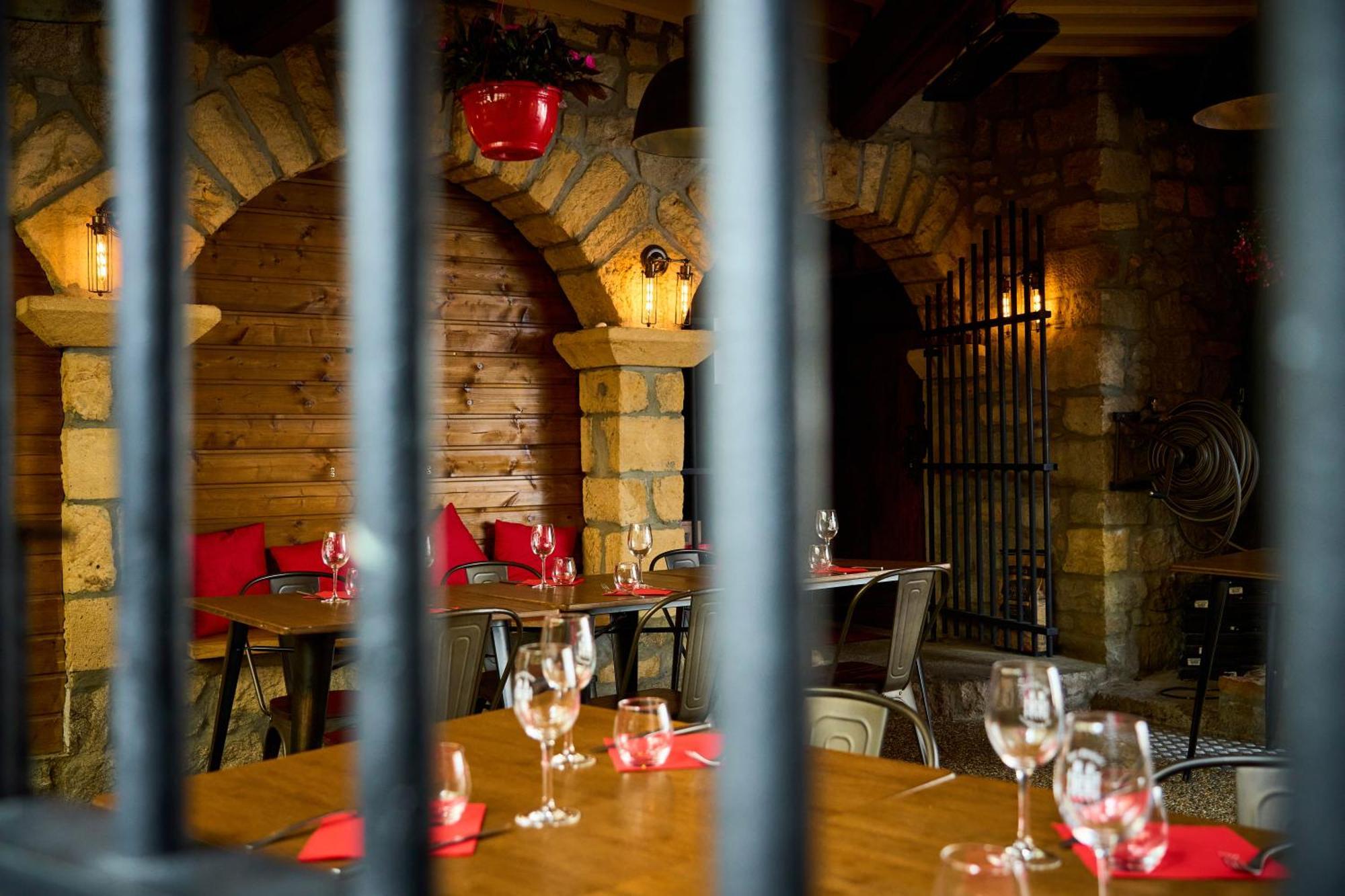 Bed and Breakfast Aux Prisons De Montagny Montagny  Esterno foto