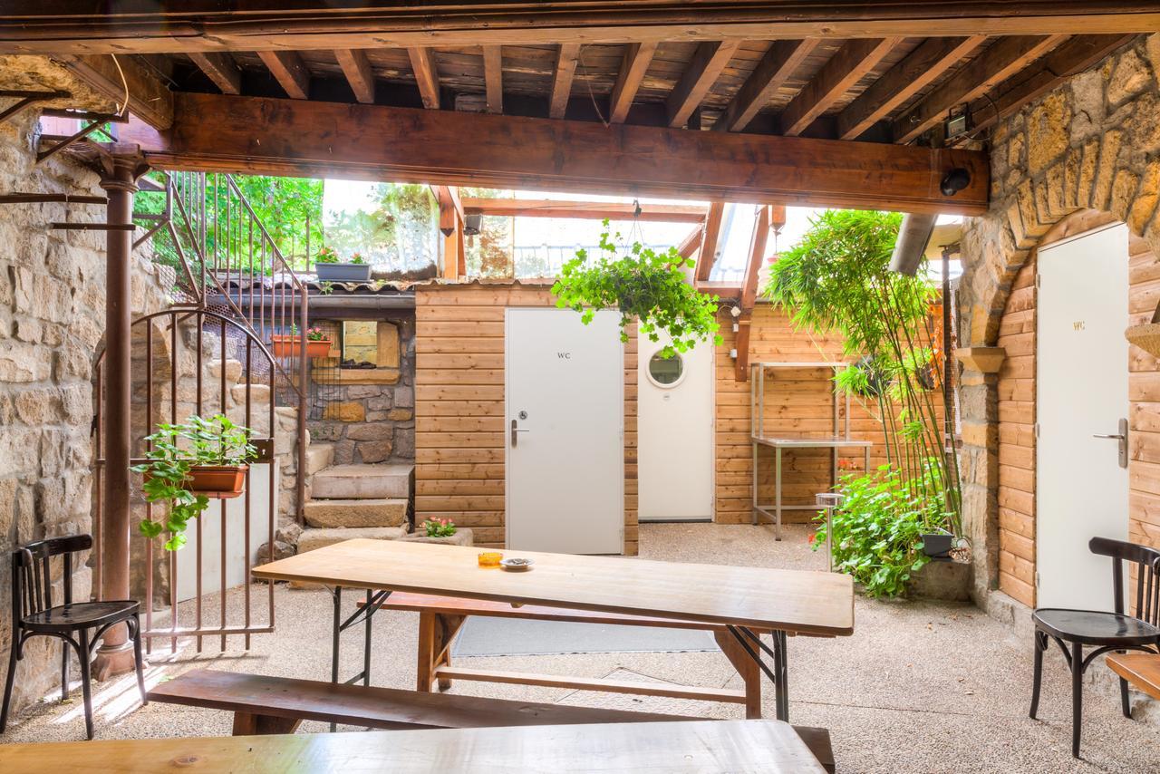 Bed and Breakfast Aux Prisons De Montagny Montagny  Esterno foto