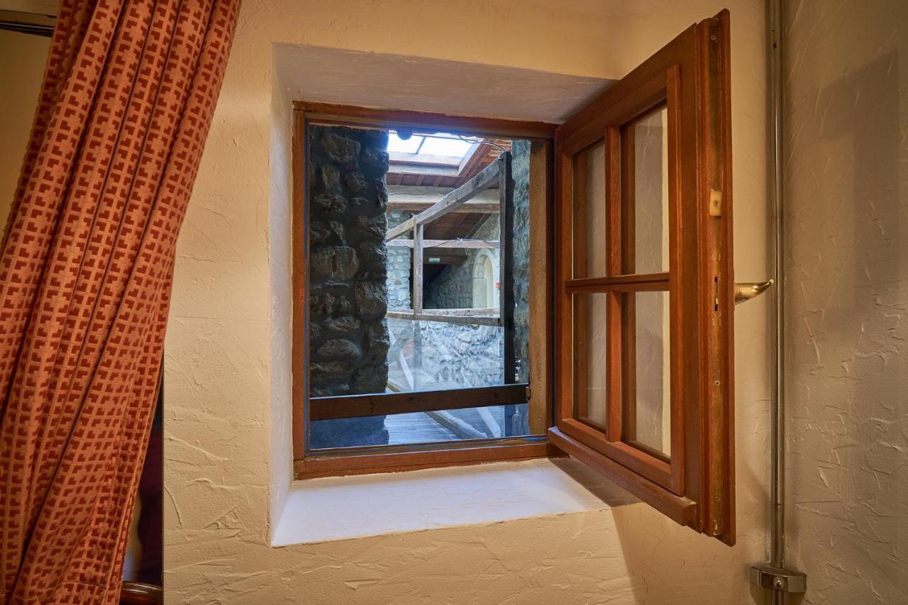 Bed and Breakfast Aux Prisons De Montagny Montagny  Esterno foto